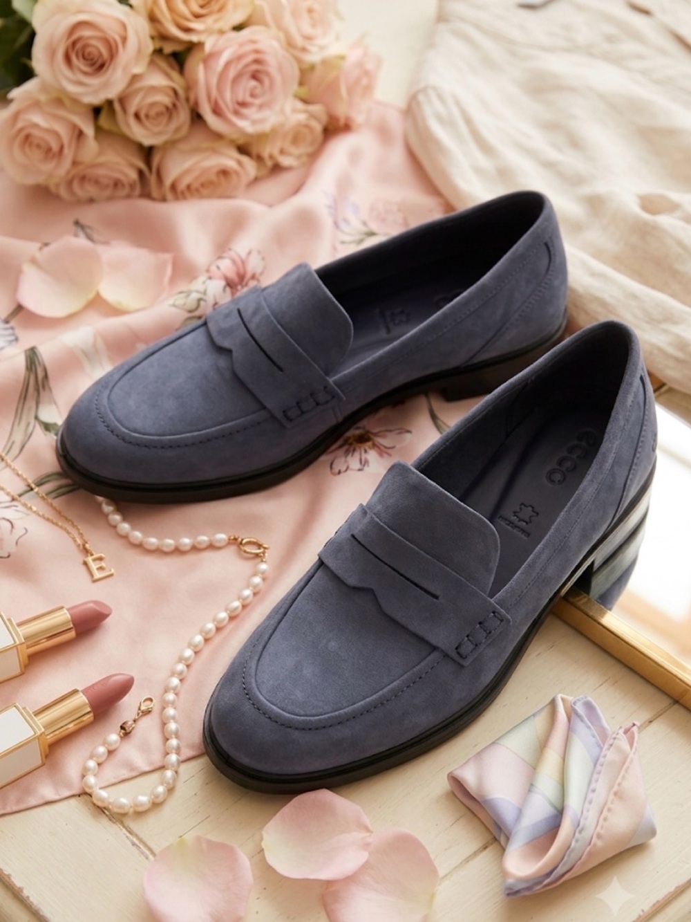 ECCO Soft Blue Leather Loafers Slip On Comfort Flats, 9